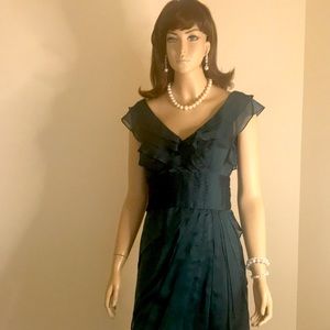 ADRIANNA PAPELL EVENING DRESS SIZE 10